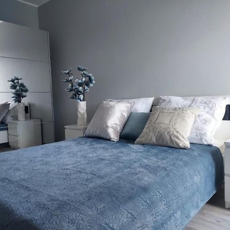 קטוביץ Modern Apartment - Francuska Park מראה חיצוני תמונה